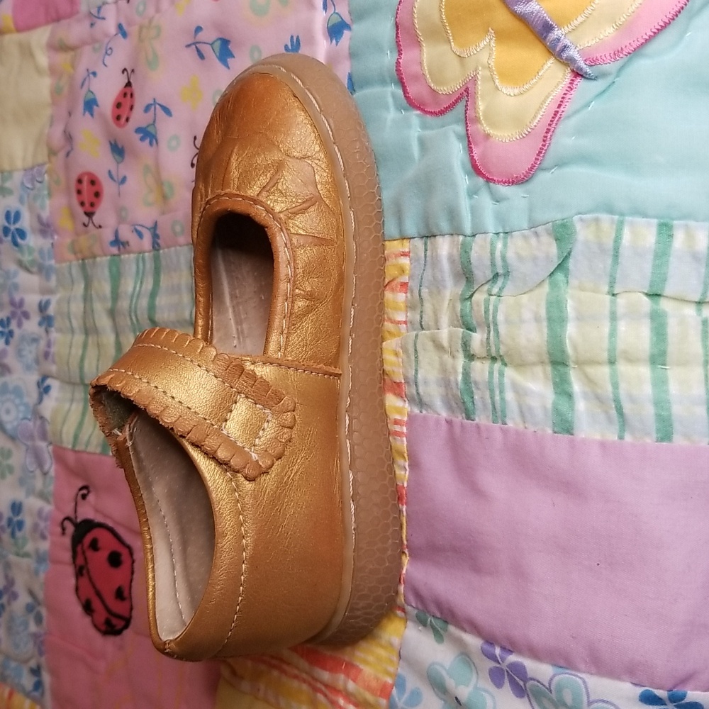 Livie and Luca VHTF Honeygold Ruche Size 11 VGUC - Picture 6 of 7
